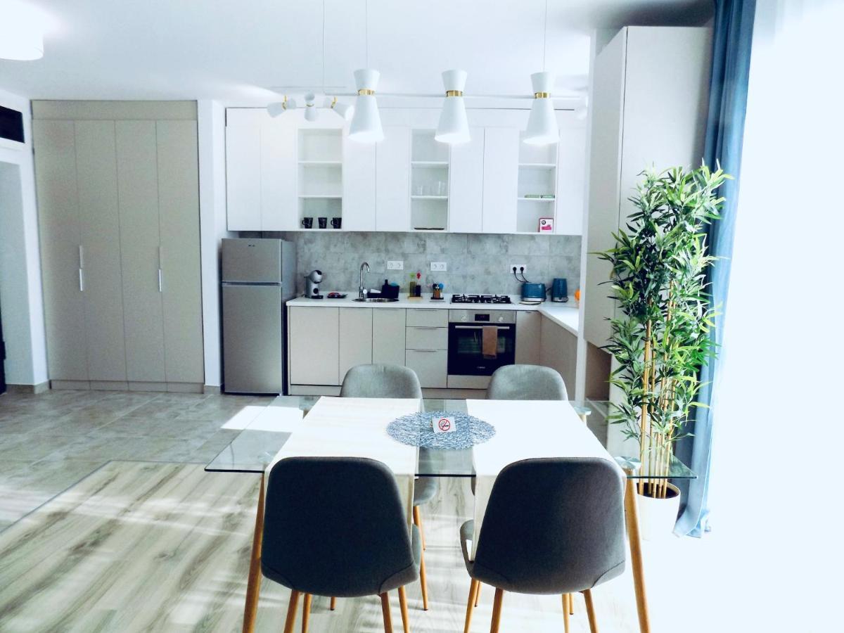 Forest View Apartment Timisoara Ngoại thất bức ảnh
