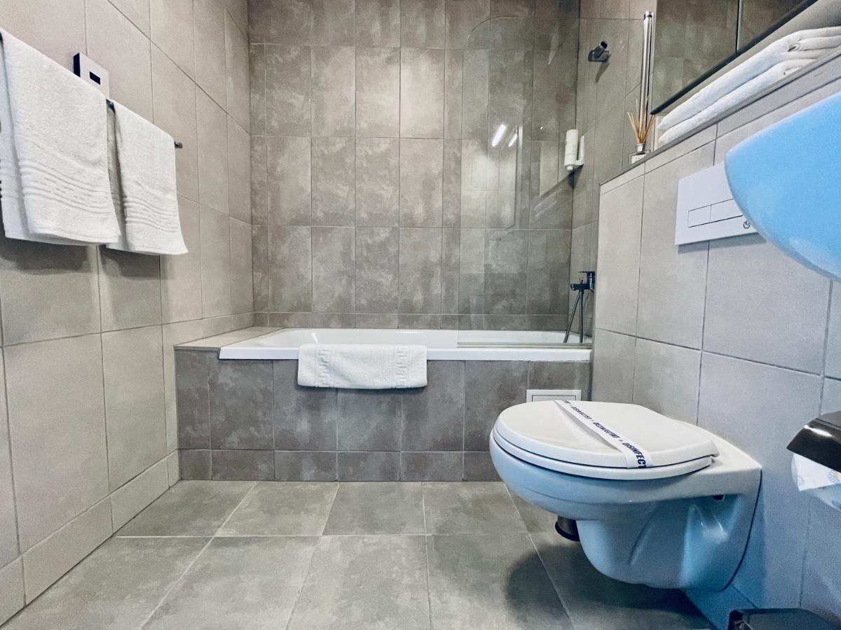 Forest View Apartment Timisoara Ngoại thất bức ảnh